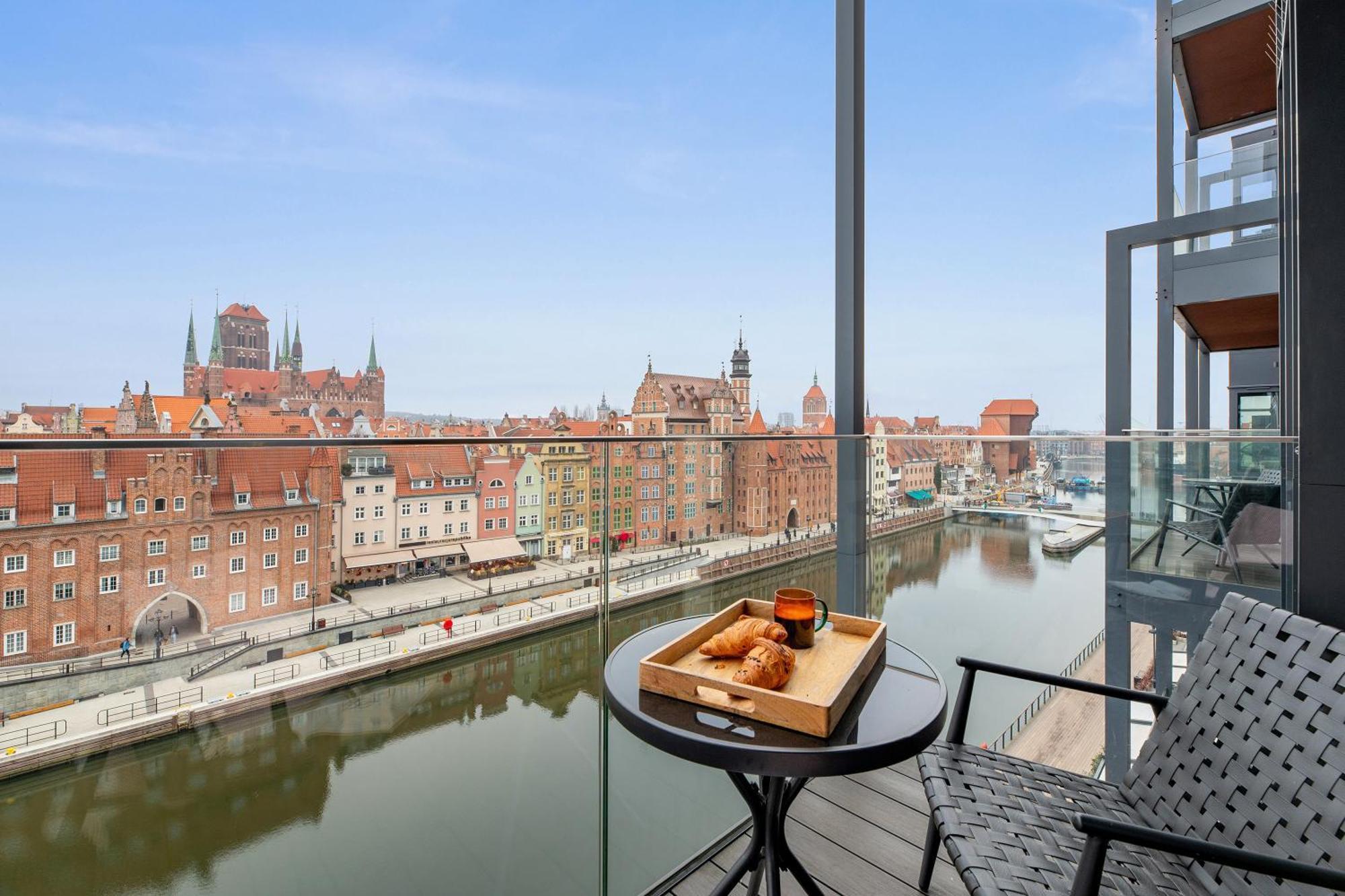 Deo Plaza Riverside & Radisson By Downtown Apartamento *