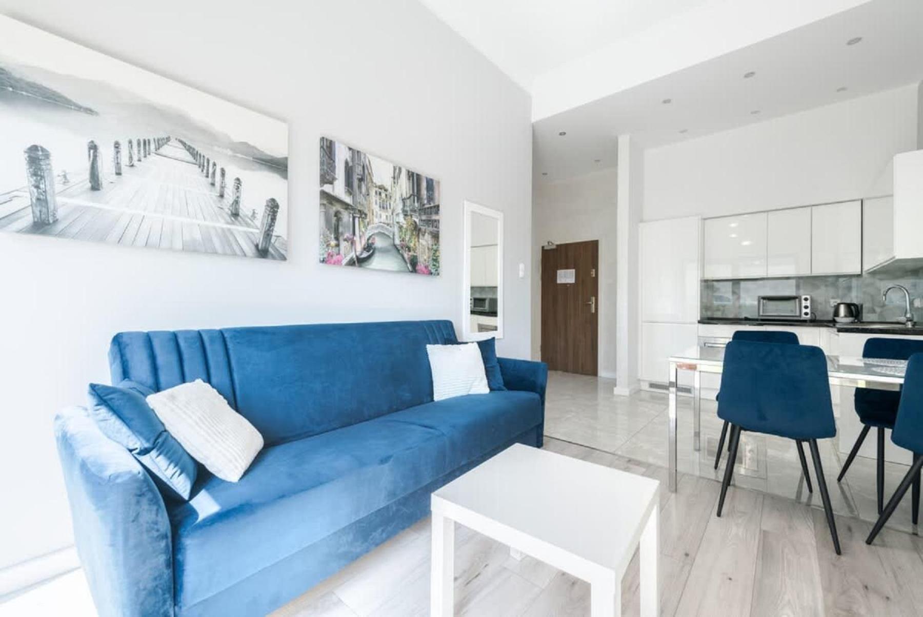 Elegant And Modern Dom & House In Gdansk