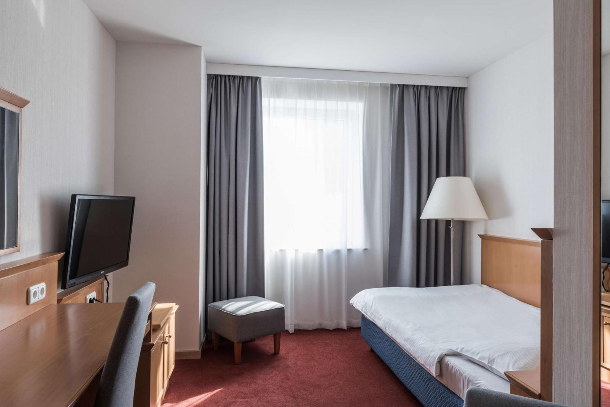 Scandic Hotelli 4*