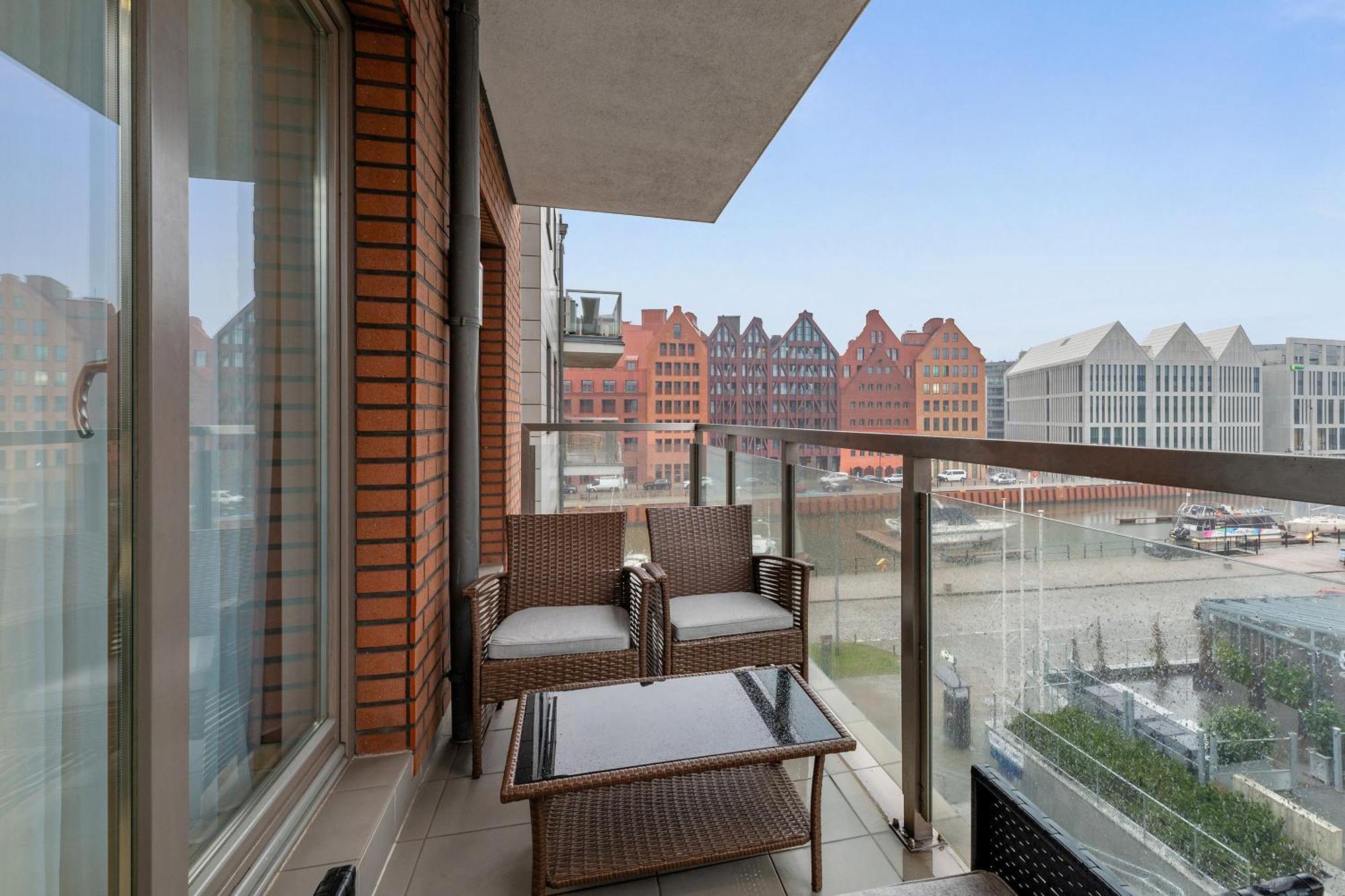 Waterlane Riverside Spa, Pool & Gym By Downtown
