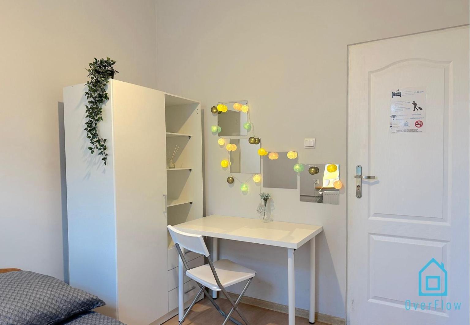Homestay Dotted - 15 Minutes To Old Town & Sea