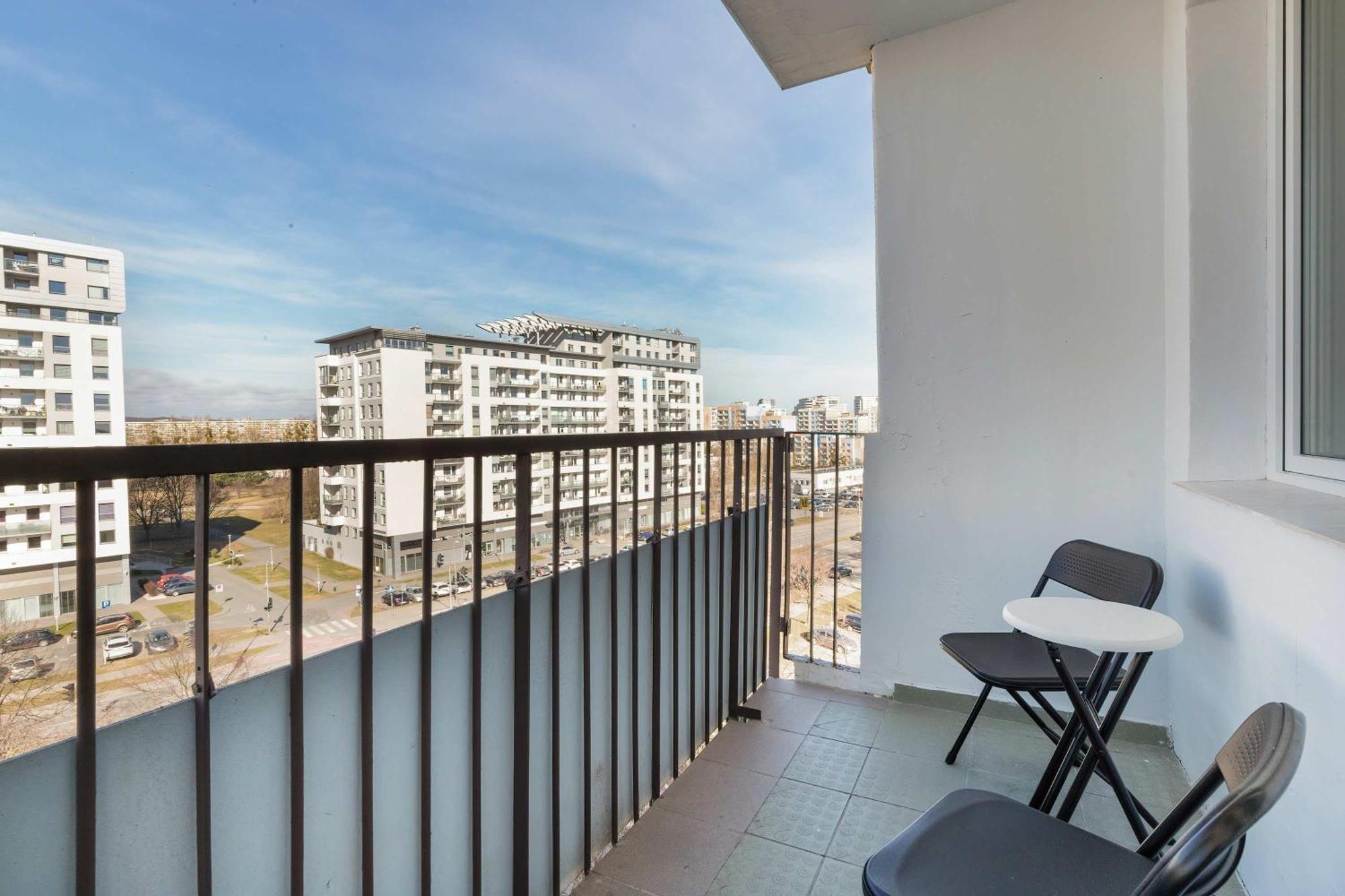 Spacious Burzynskiego In With Parking By Renters Gdansk