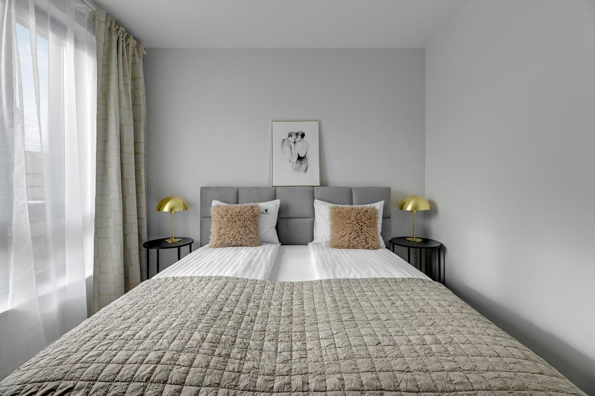 Lion Apartments - Premium Apartments With Parking In The Center Of Gdansk