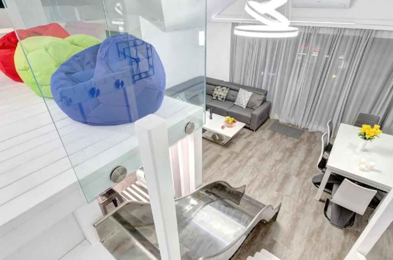 Dom & House Szafarnia Modern In Old Town Apartment *