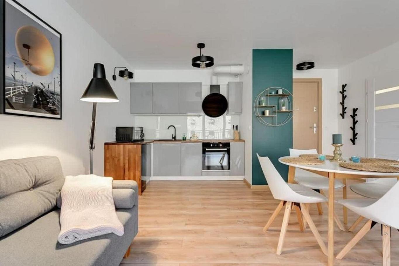 Dom & House Comfortable Chmielna With Sauna Apartment *
