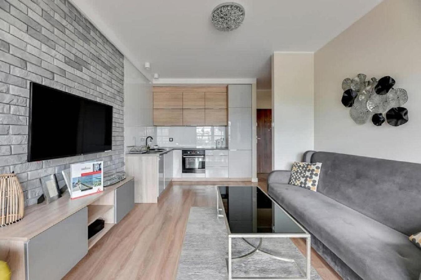 Apartment Elegant And Modern Dom & House In