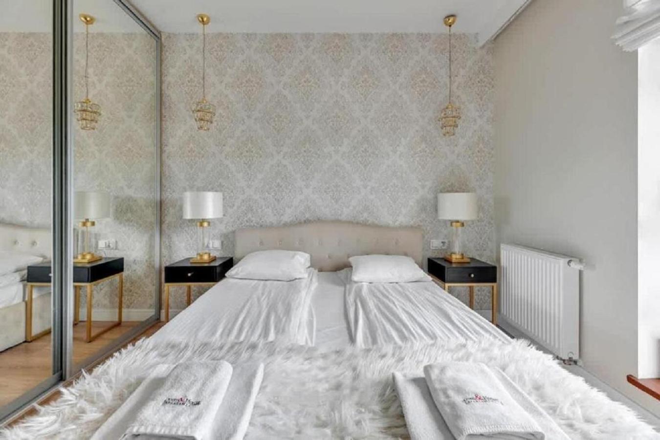 Apartment Elegant And Modern Dom & House In *