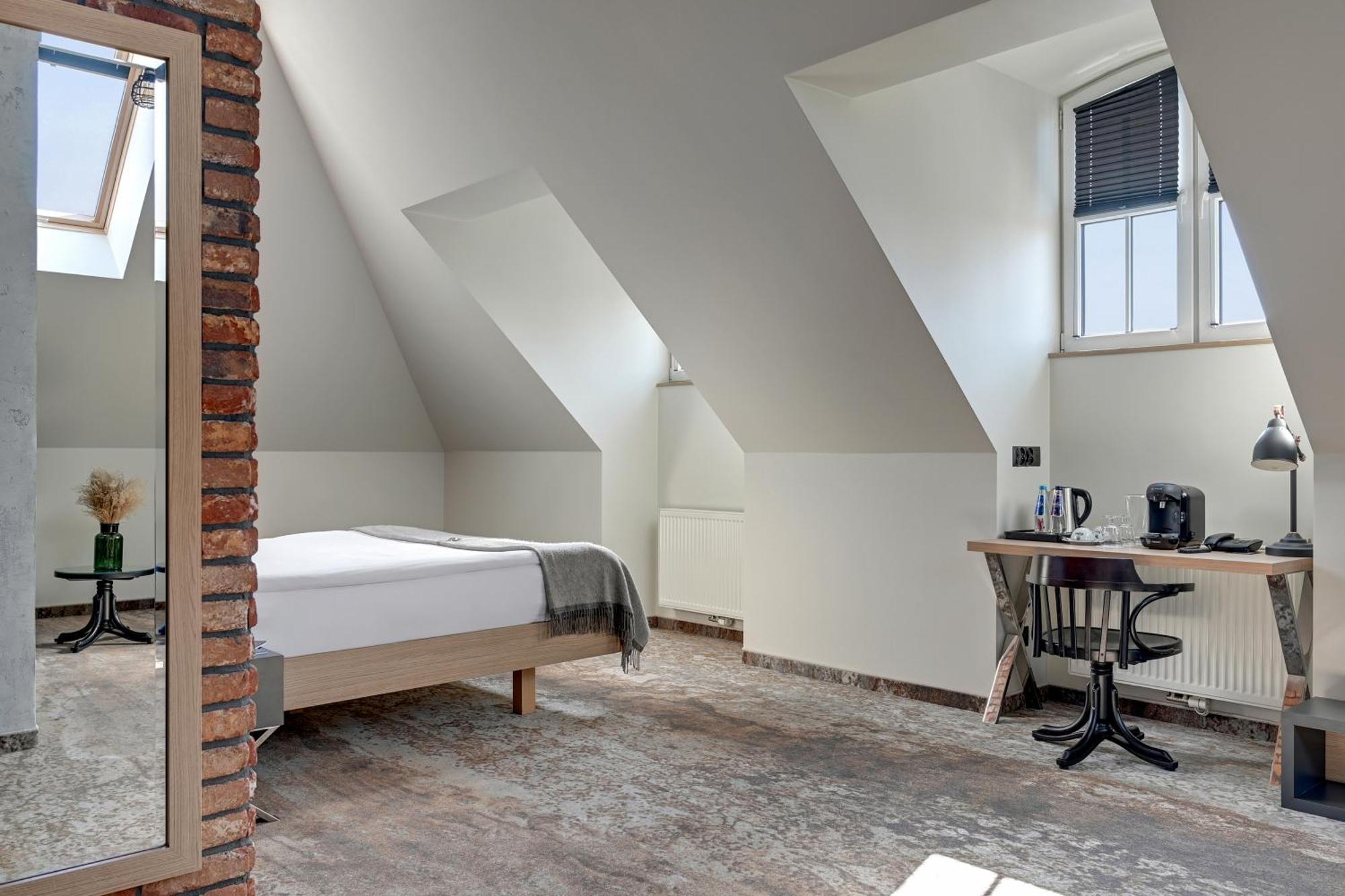 Almond Business & Spa Gdansk