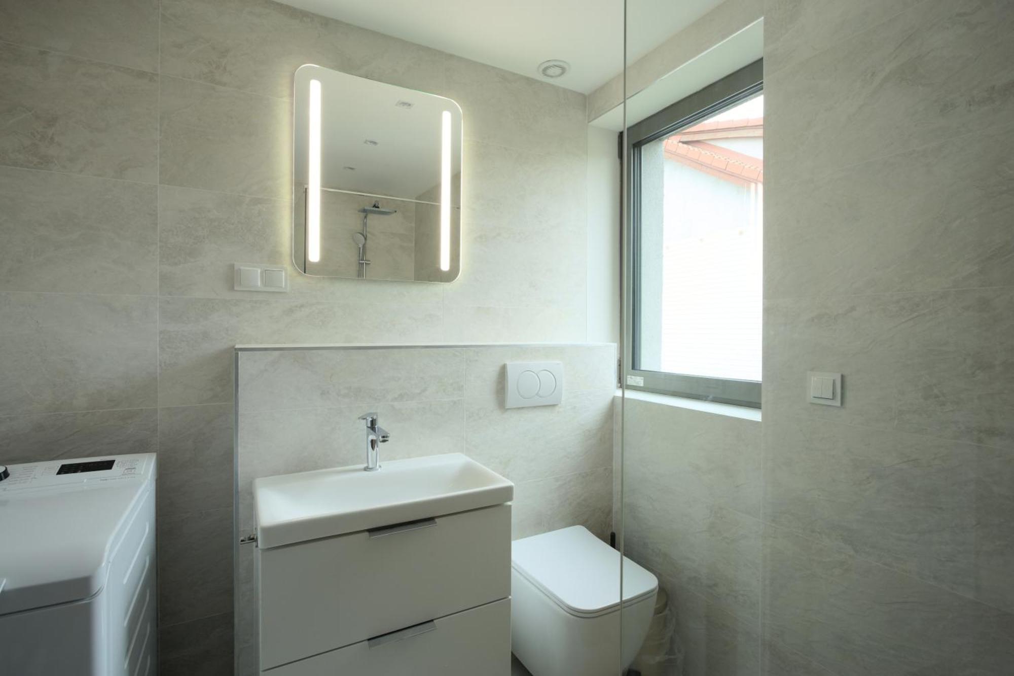 Sea Breeze By Platinium Lofts