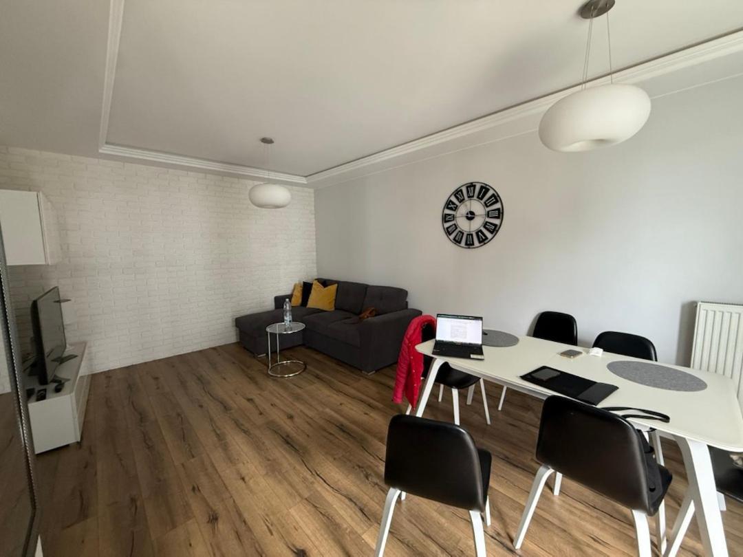 Apartment Chmielna Park - Center & Parking By Downtown