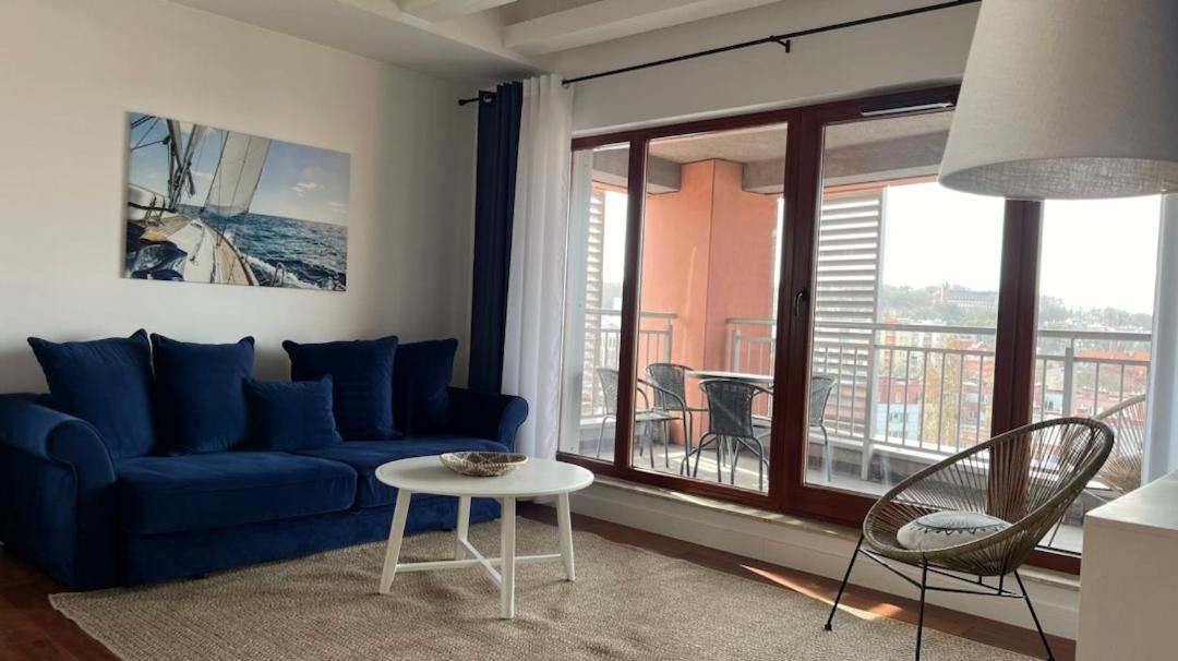 Waterlane Island - Riverview Pool, Spa, Gym & Parking By Downtown *