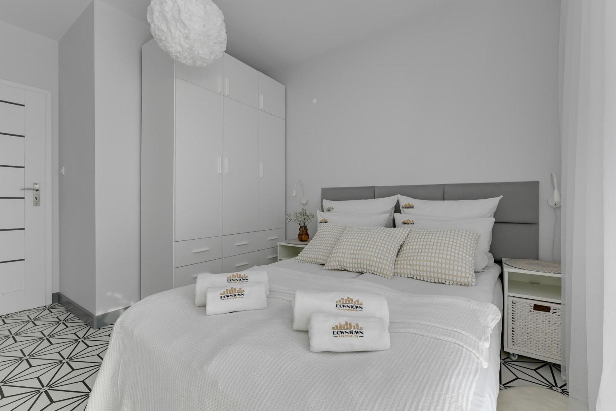 Apartment Nadmotlawie Riverside - Parking, Sauna & Gym By Downtown *
