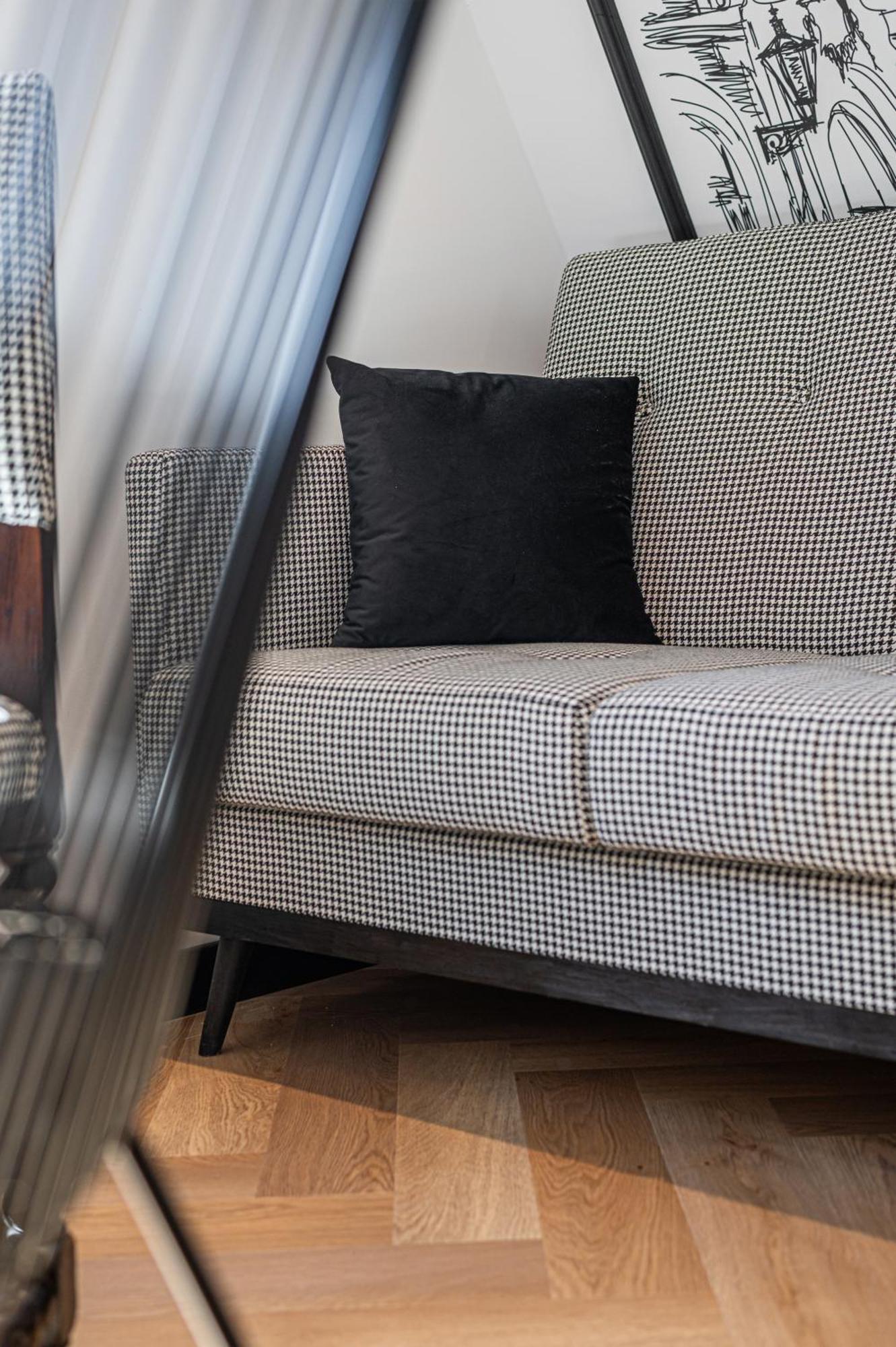 Apartment Teatro Old Town - Billberry *