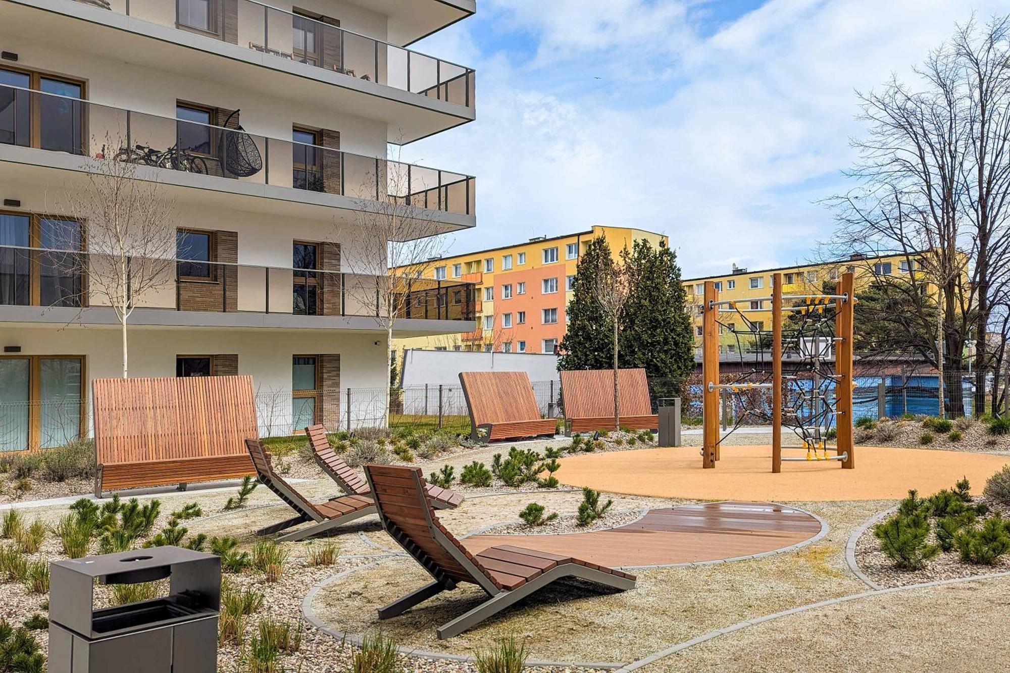 Stylish With Balcony Near Brzezno By Renters Apartament Gdańsk