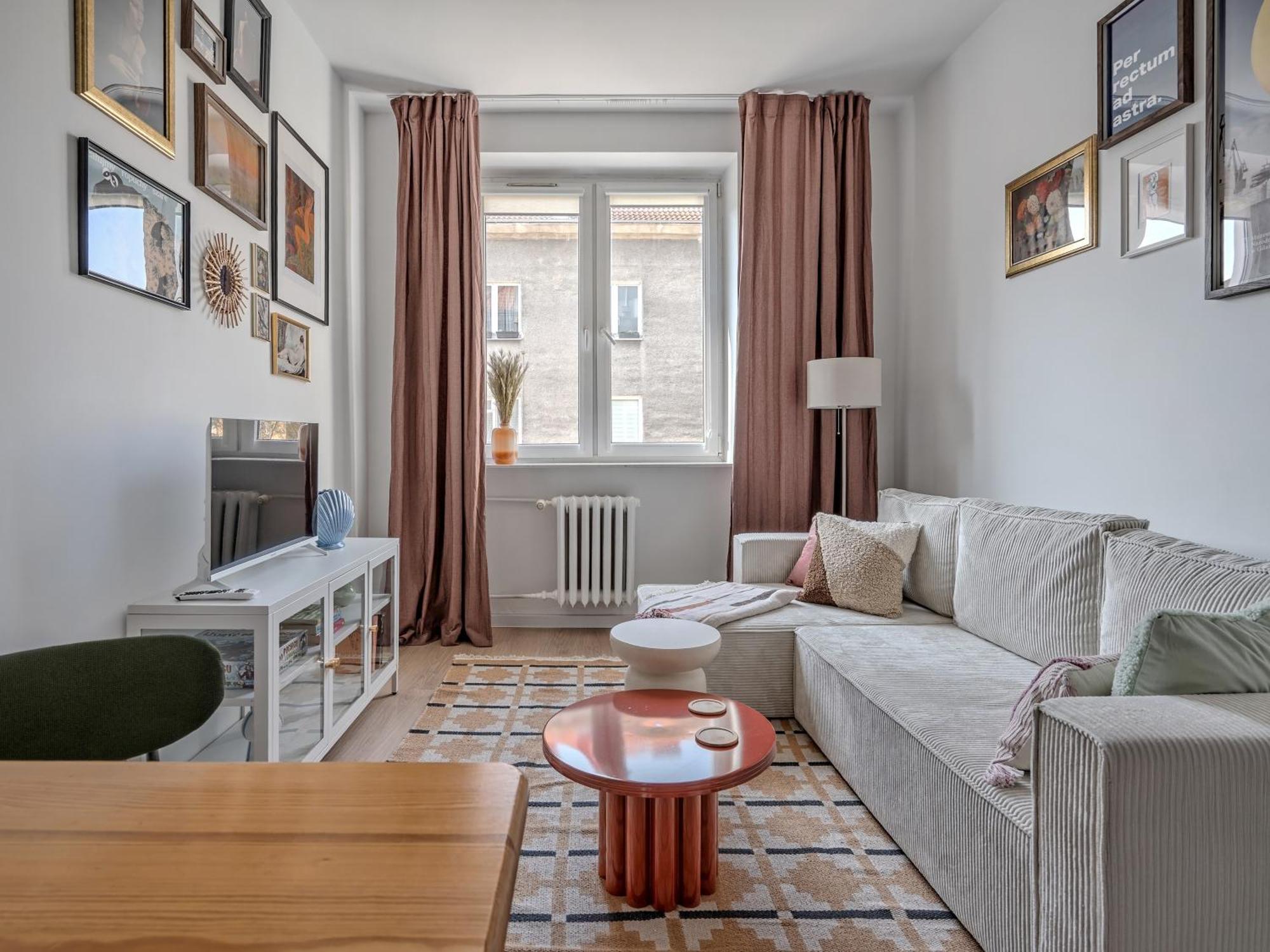 Apartment Wrzeszcz - Trams Nearby - By Rentujemy *
