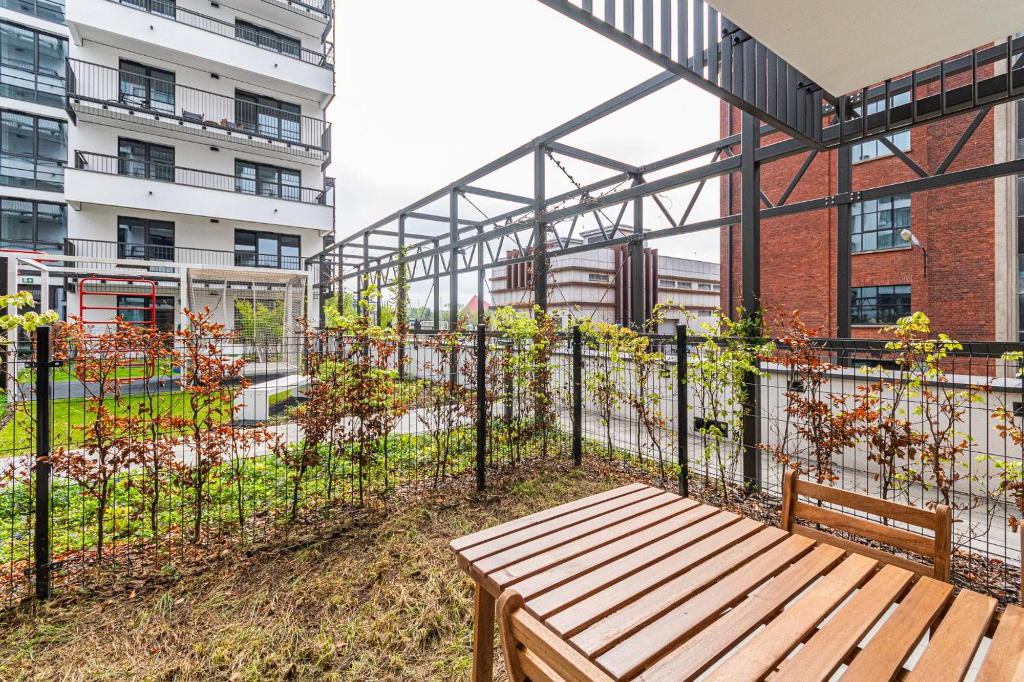 Grand - Doki Living & Foodhall Apartament