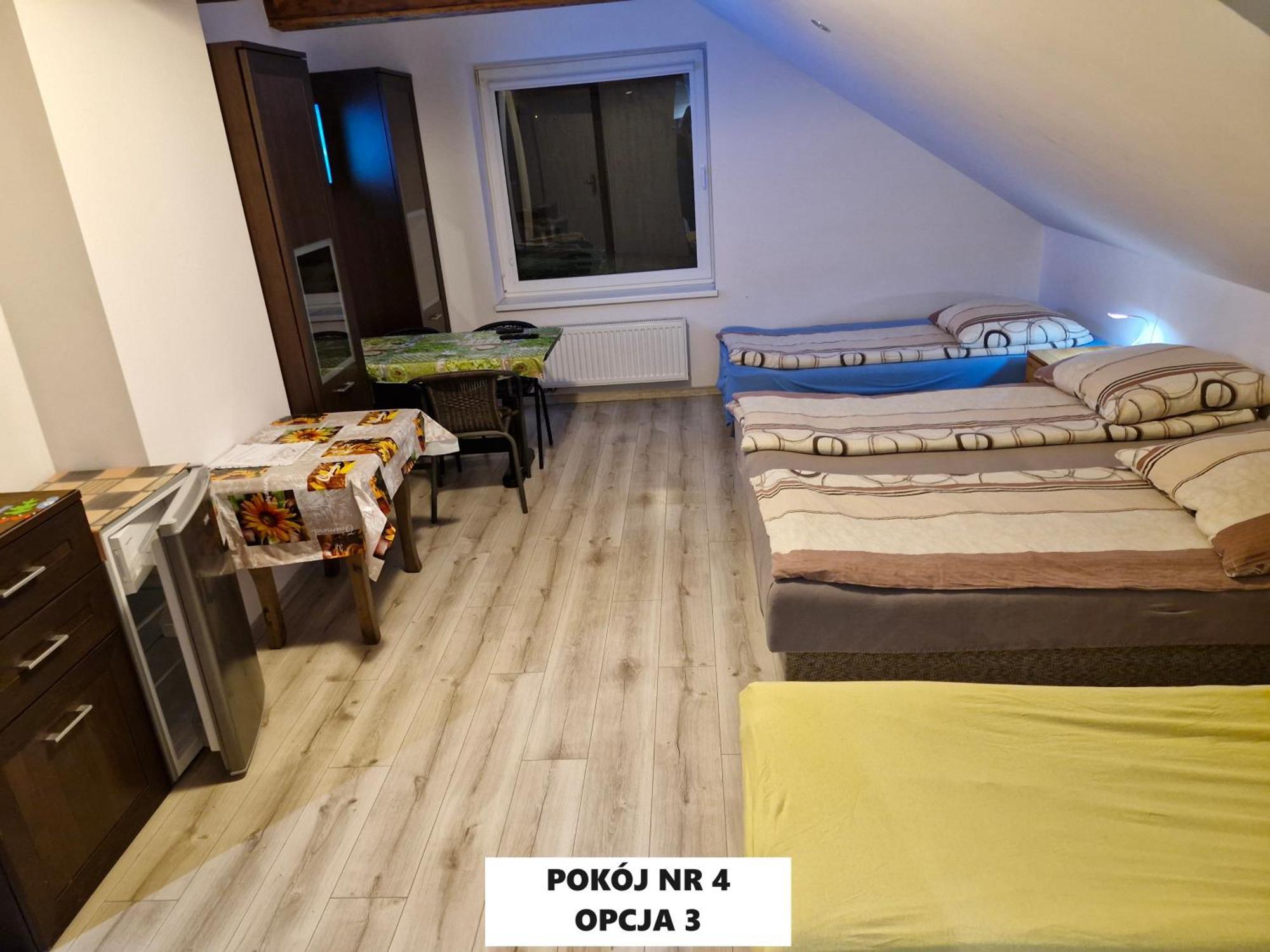 Dulkowa Zagroda Guest house *