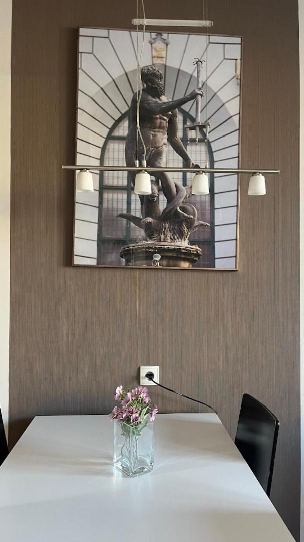 Apartment Kwartal Kamienic By Downtown Gdansk