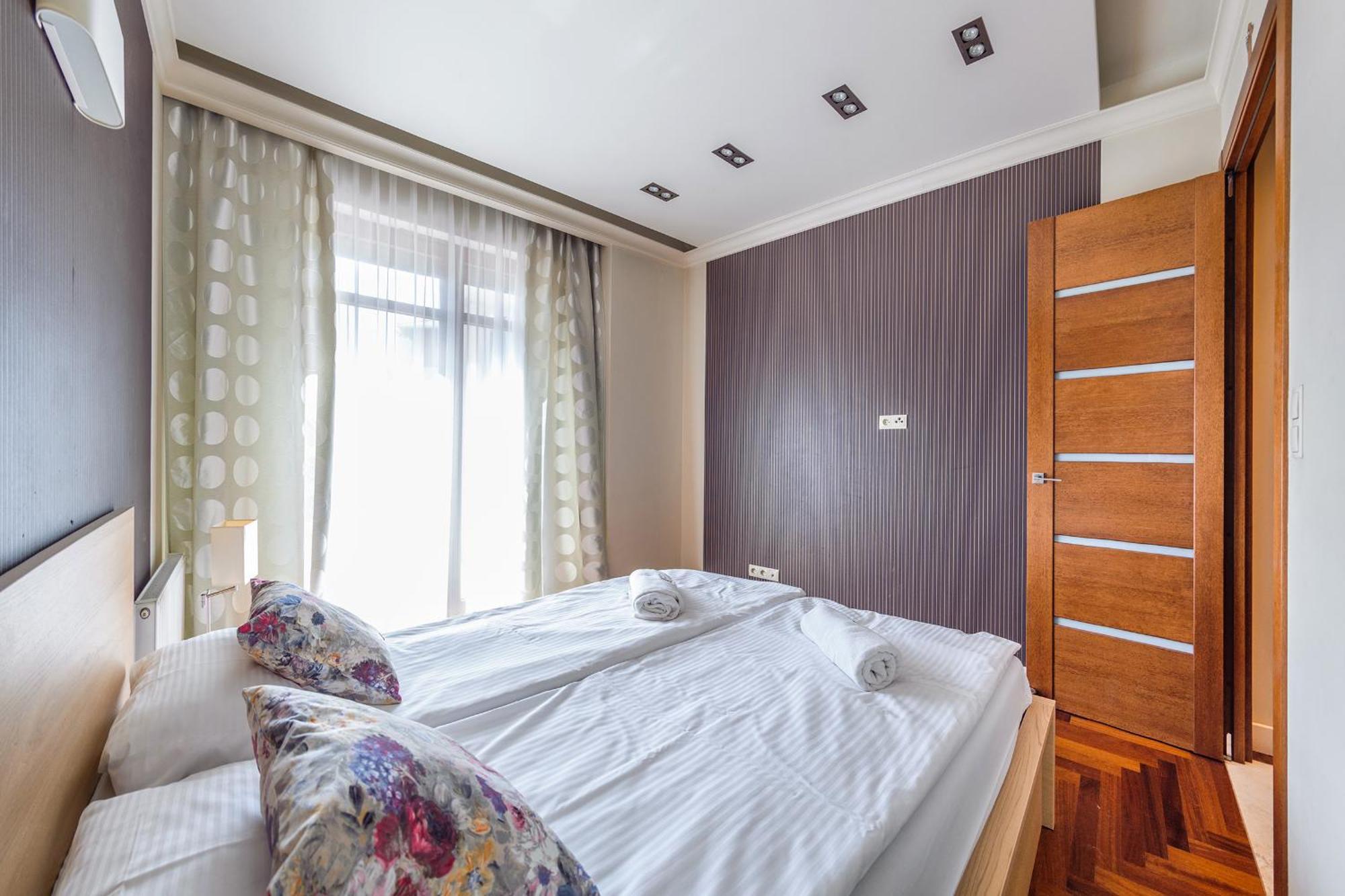 Sunshine&terrace - Neptun Park Apartment
