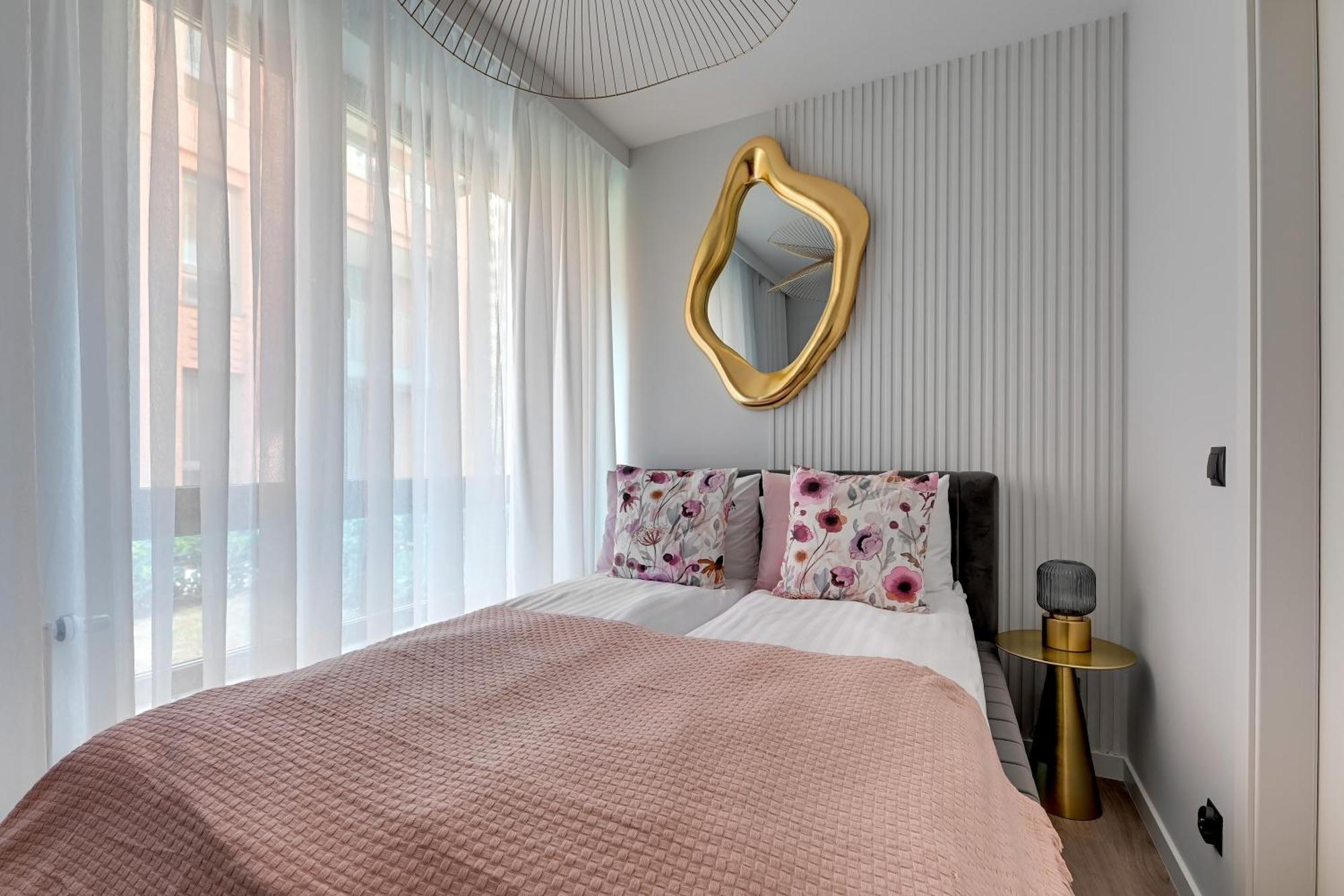 Premiem Cube In Center By Lion Apartament Gdańsk