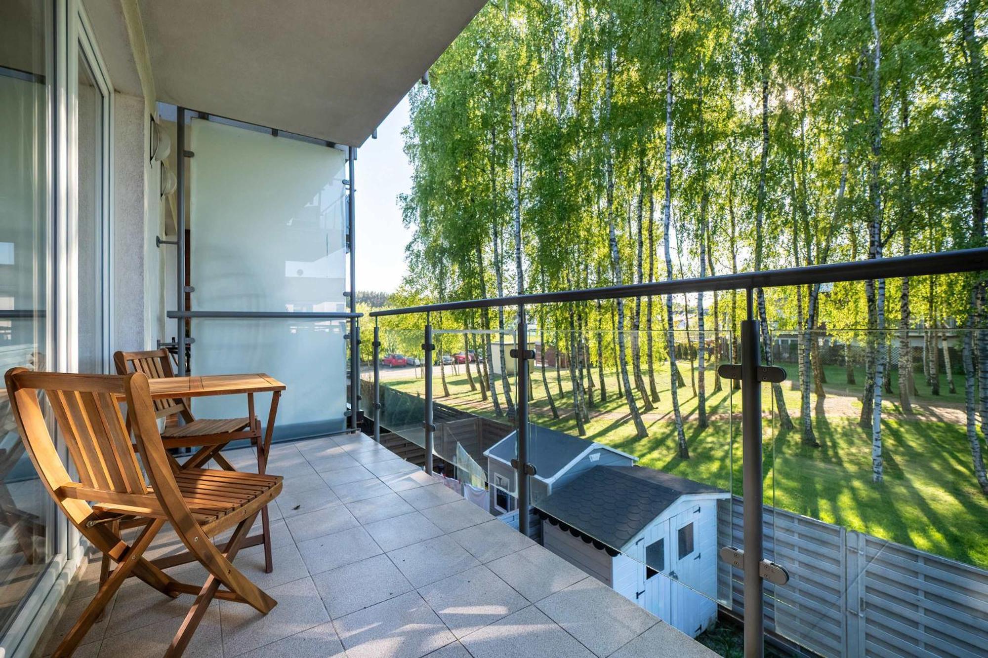 Huoneisto Spacious Two-bedroom With 2 Parking Spaces By Renters