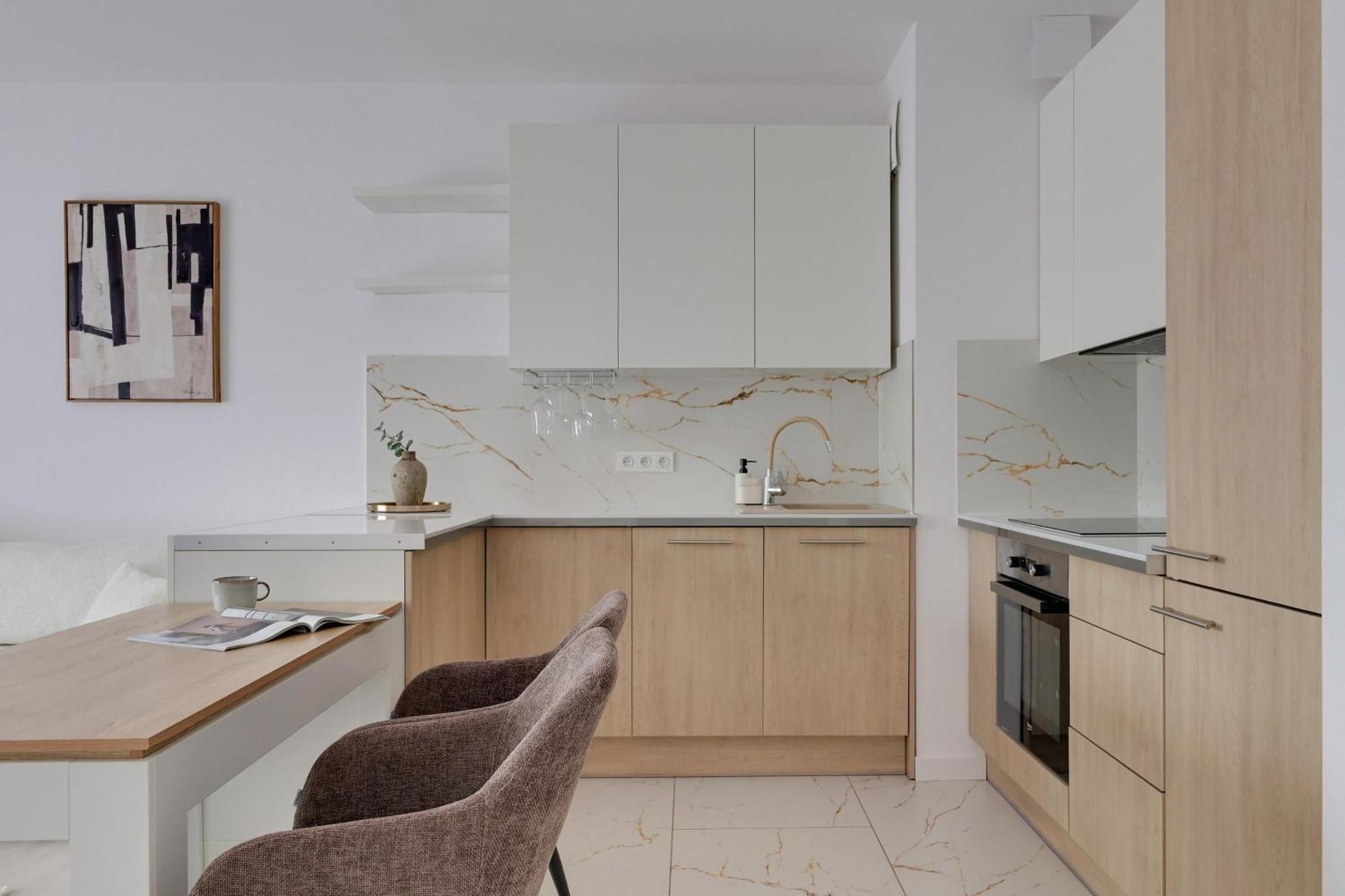 Riverside By Lion Apartment