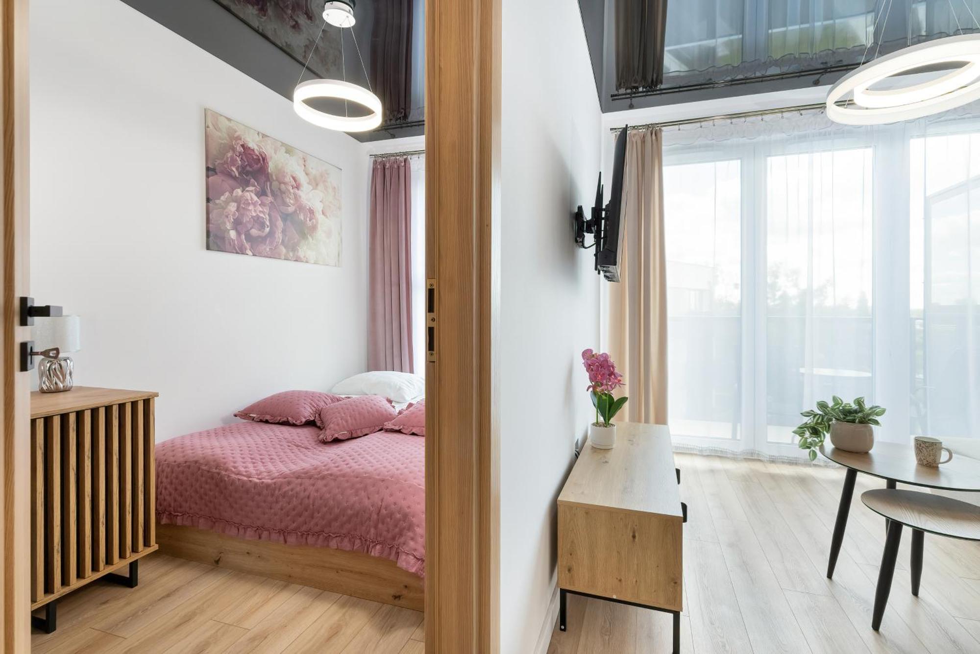 Elegant & Modern With Water View By Renters Huoneisto *
