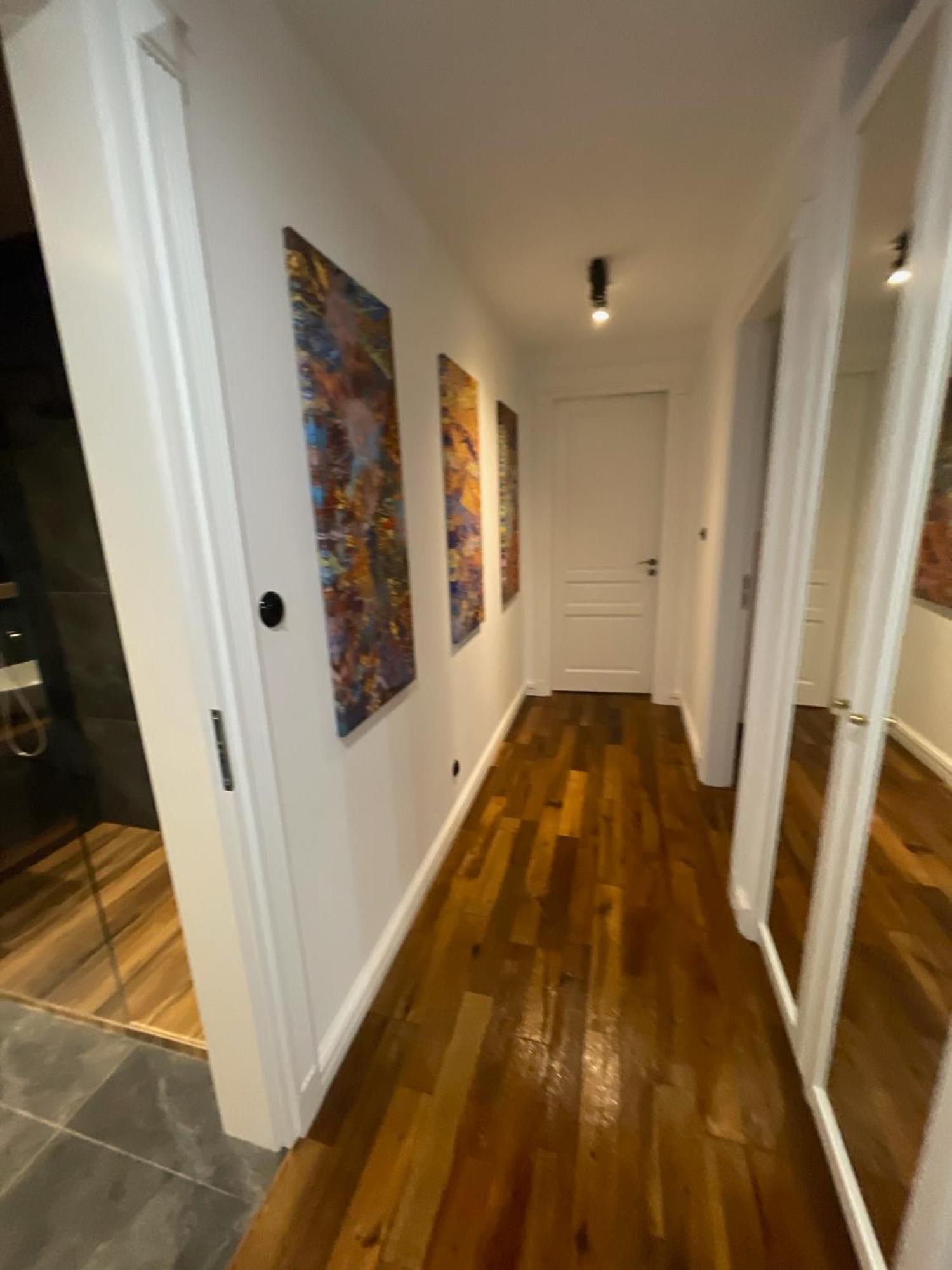 Apartment Comfort Oak