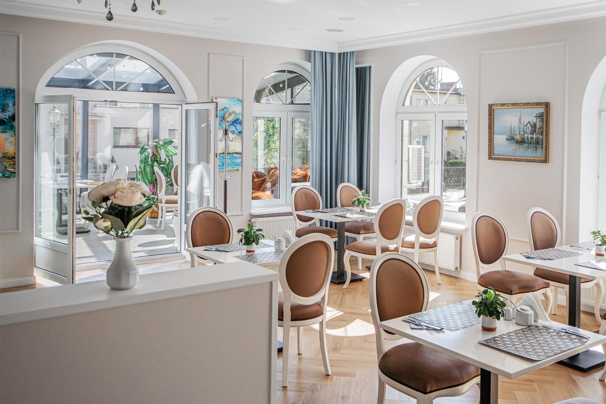 Moris Aparthotel