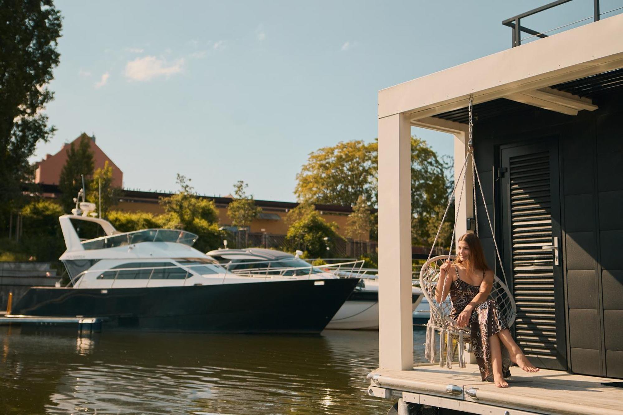 Na Wodzie - La Mare Motlava Houseboats By Downtown Apartment