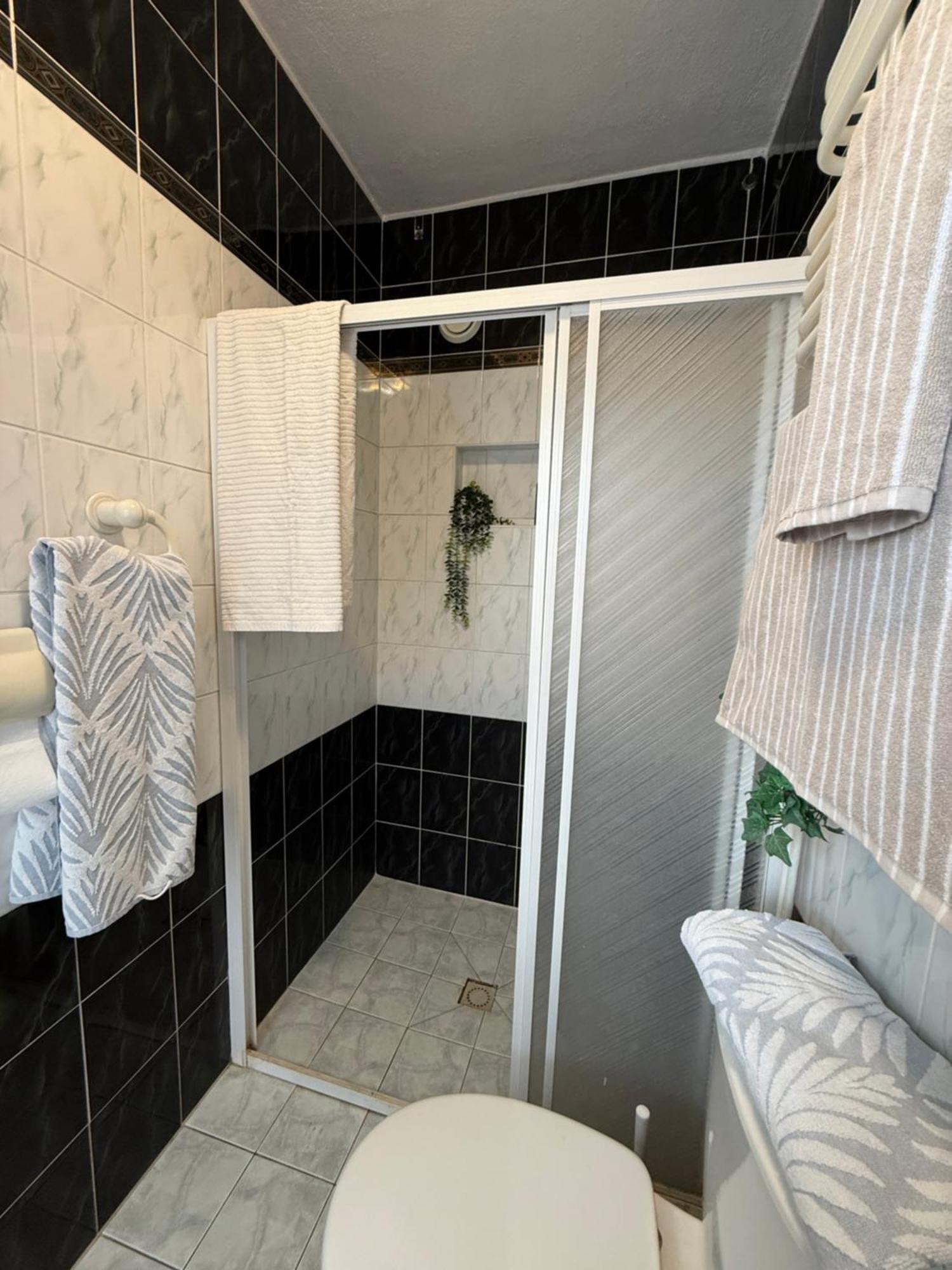 Z Ogrodkiem Blisko Plazy Brzezno Holiday home *