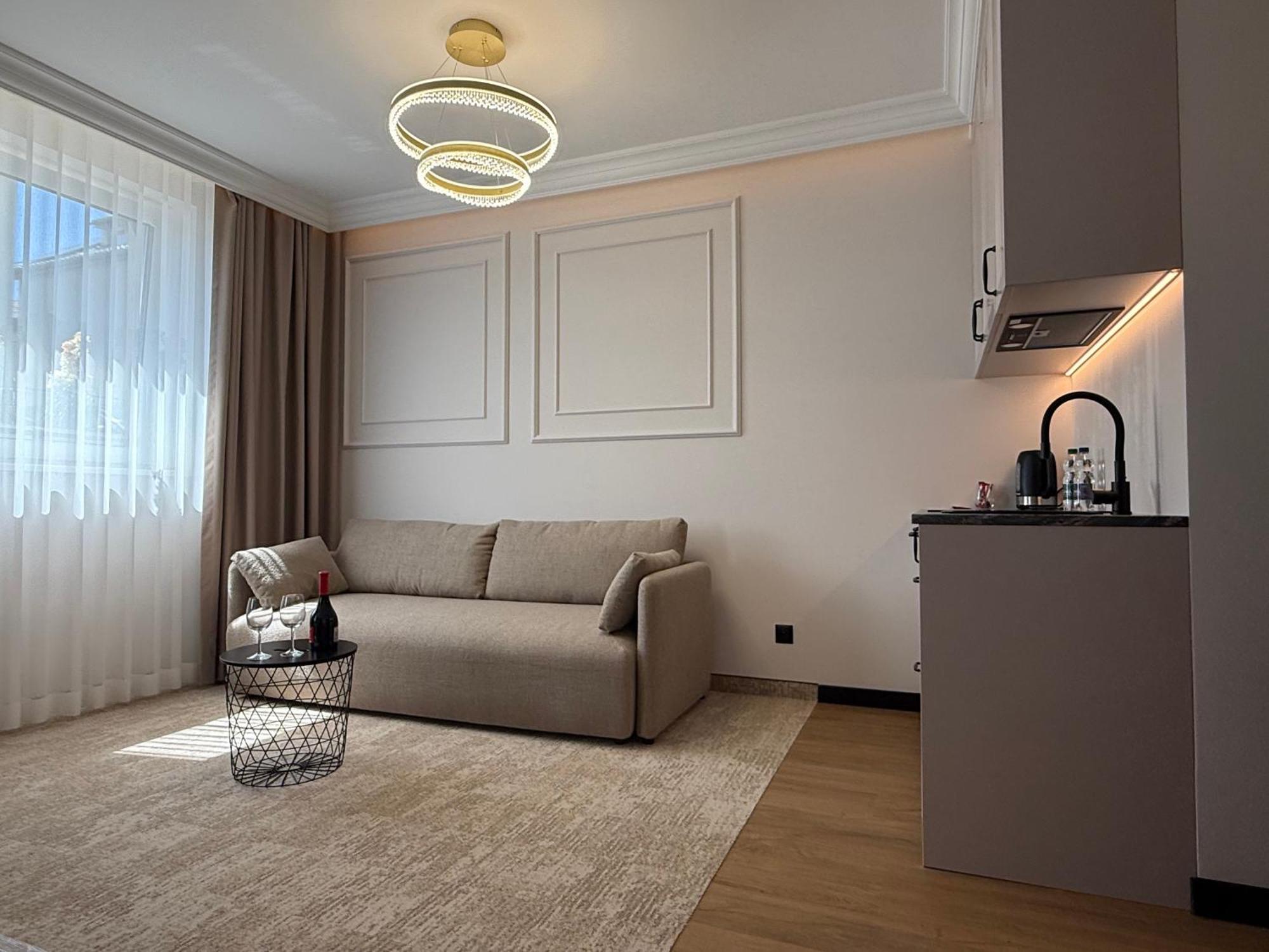 Moris Aparthotel *