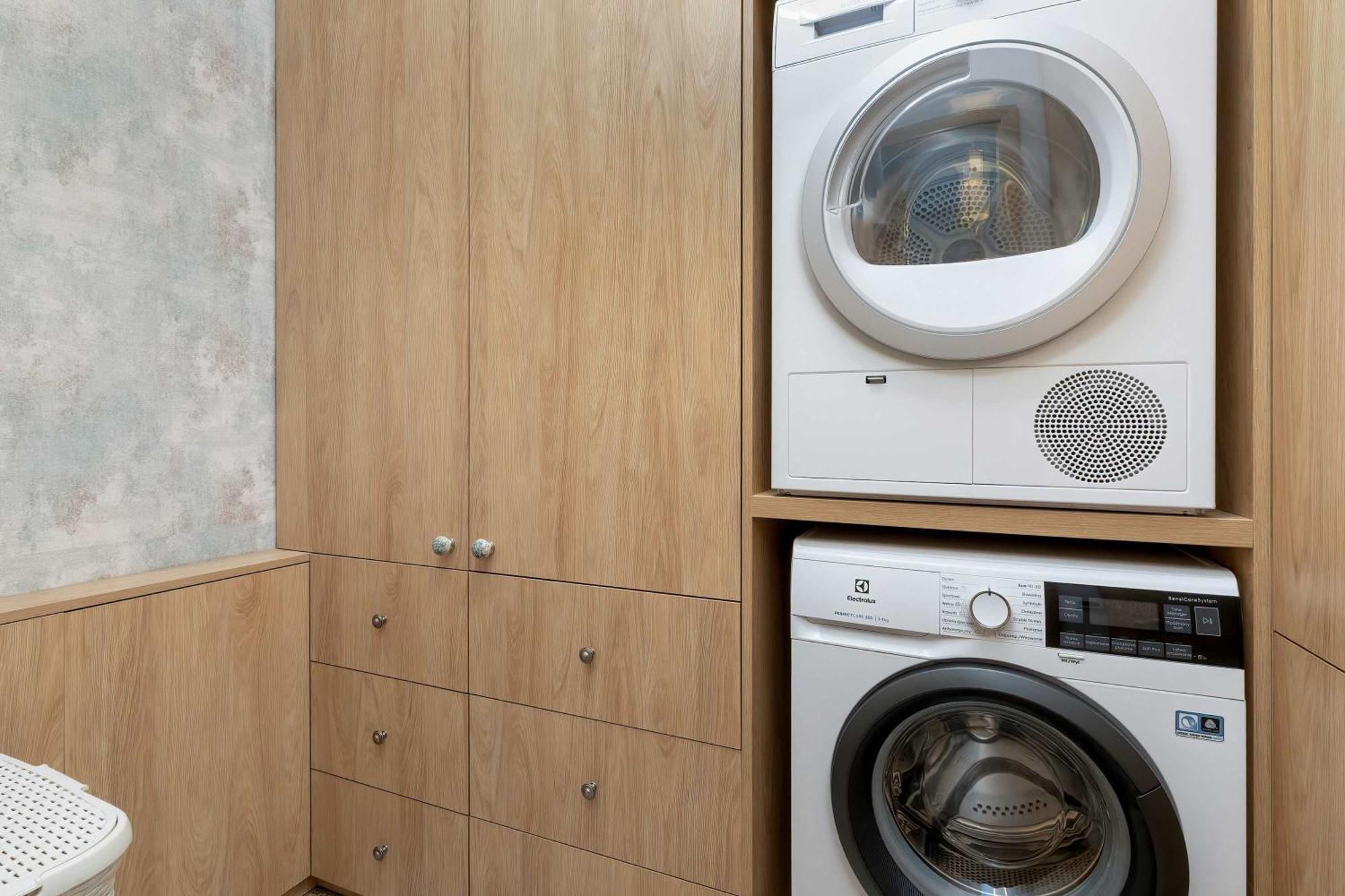 Luxury With Three Bedrooms Air Conditioning And Parking By Renters * Gdańsk