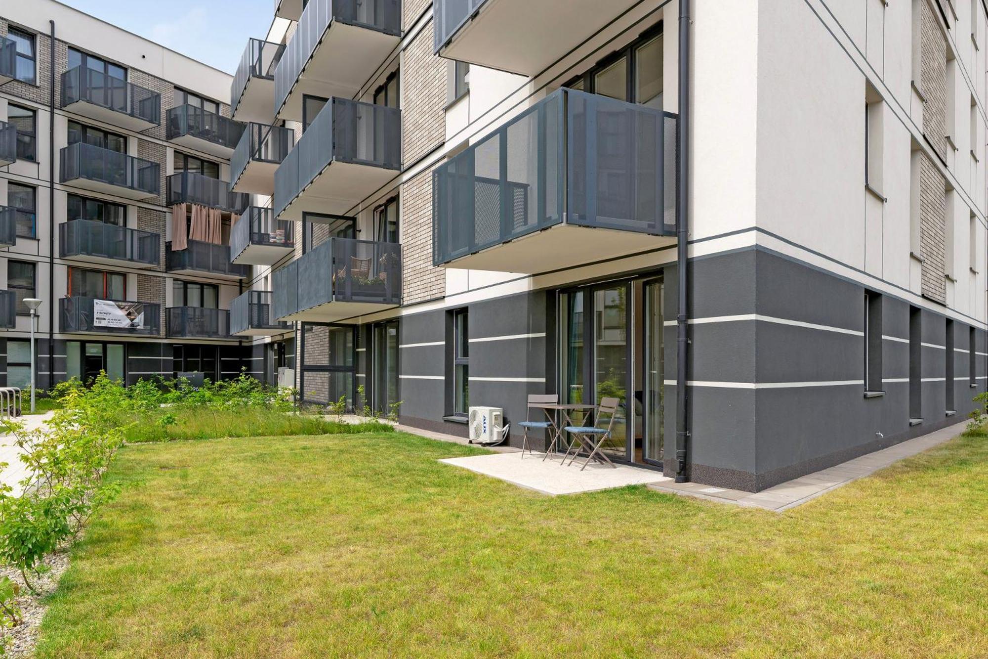 Portovo Riverside By Blue Mandarin *