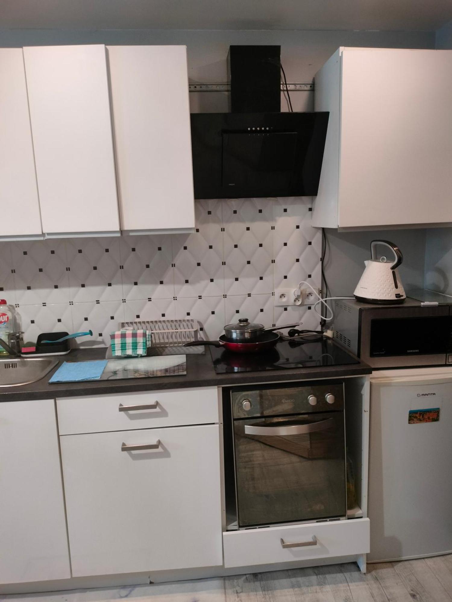W Suterynie 15 Min Centrum Apartment *