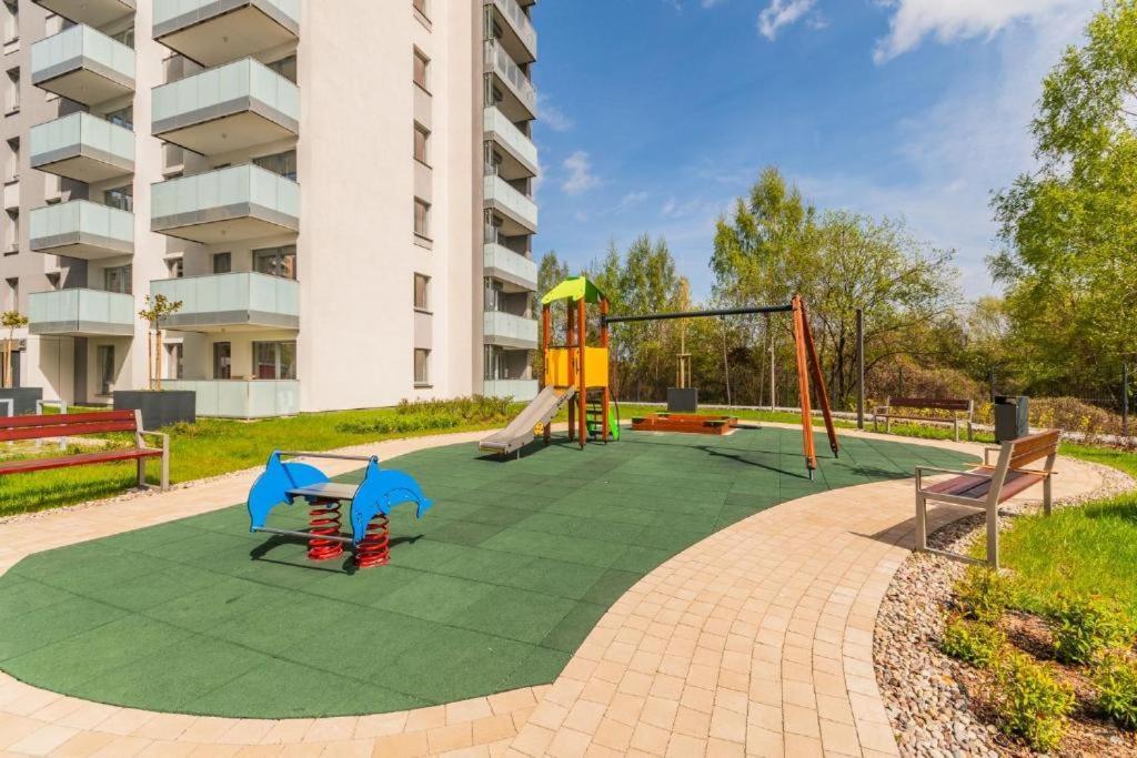 Family & Business Sauna Baltic Horizon Premium - 3 Bedroom With Private Sauna, Jacuzzi, Rooftop Gym & Panoramic Terrace, Balcony, Underground Garage Apartment
