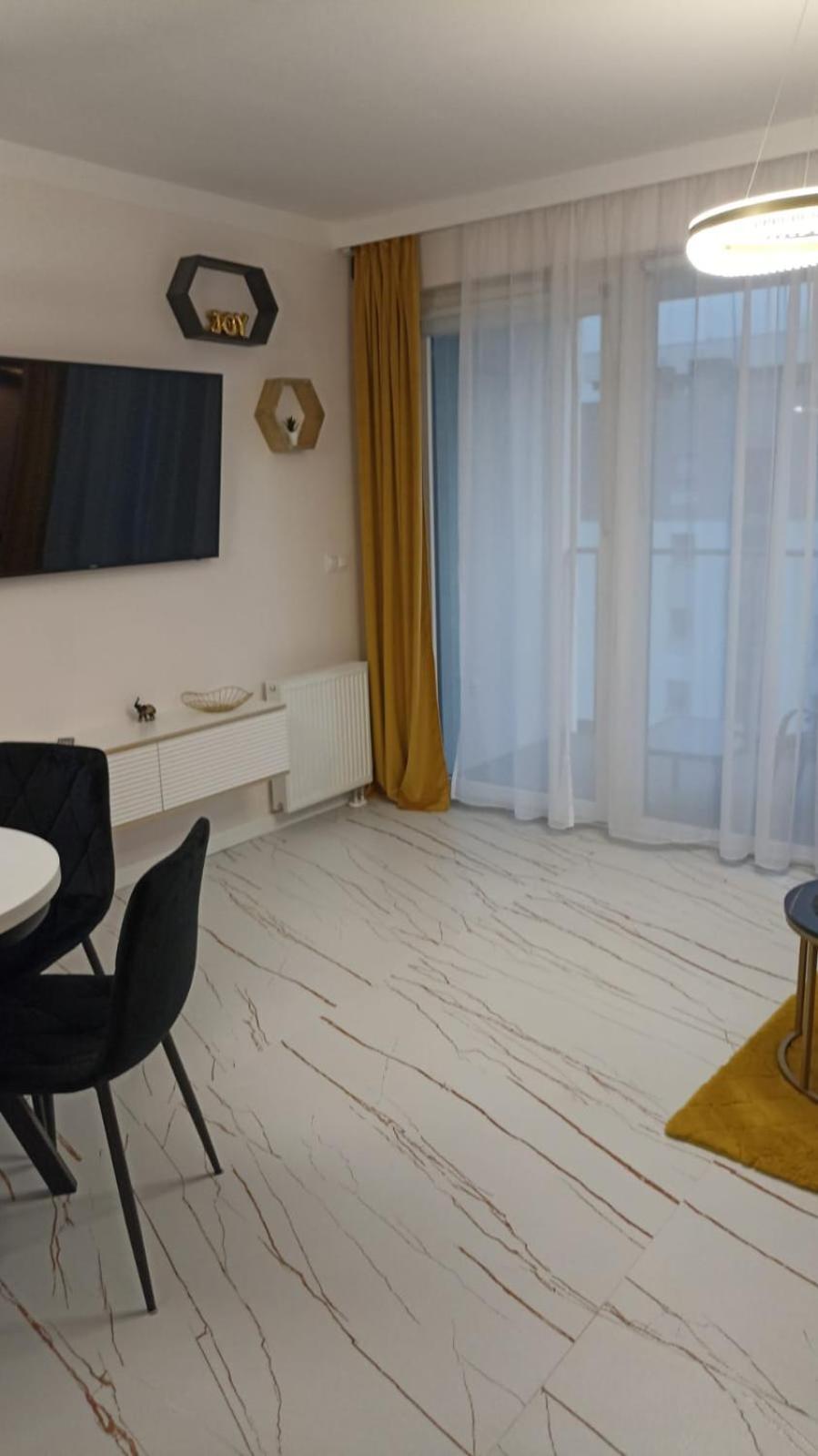 Apartment De Lux 18 Pietro Parking