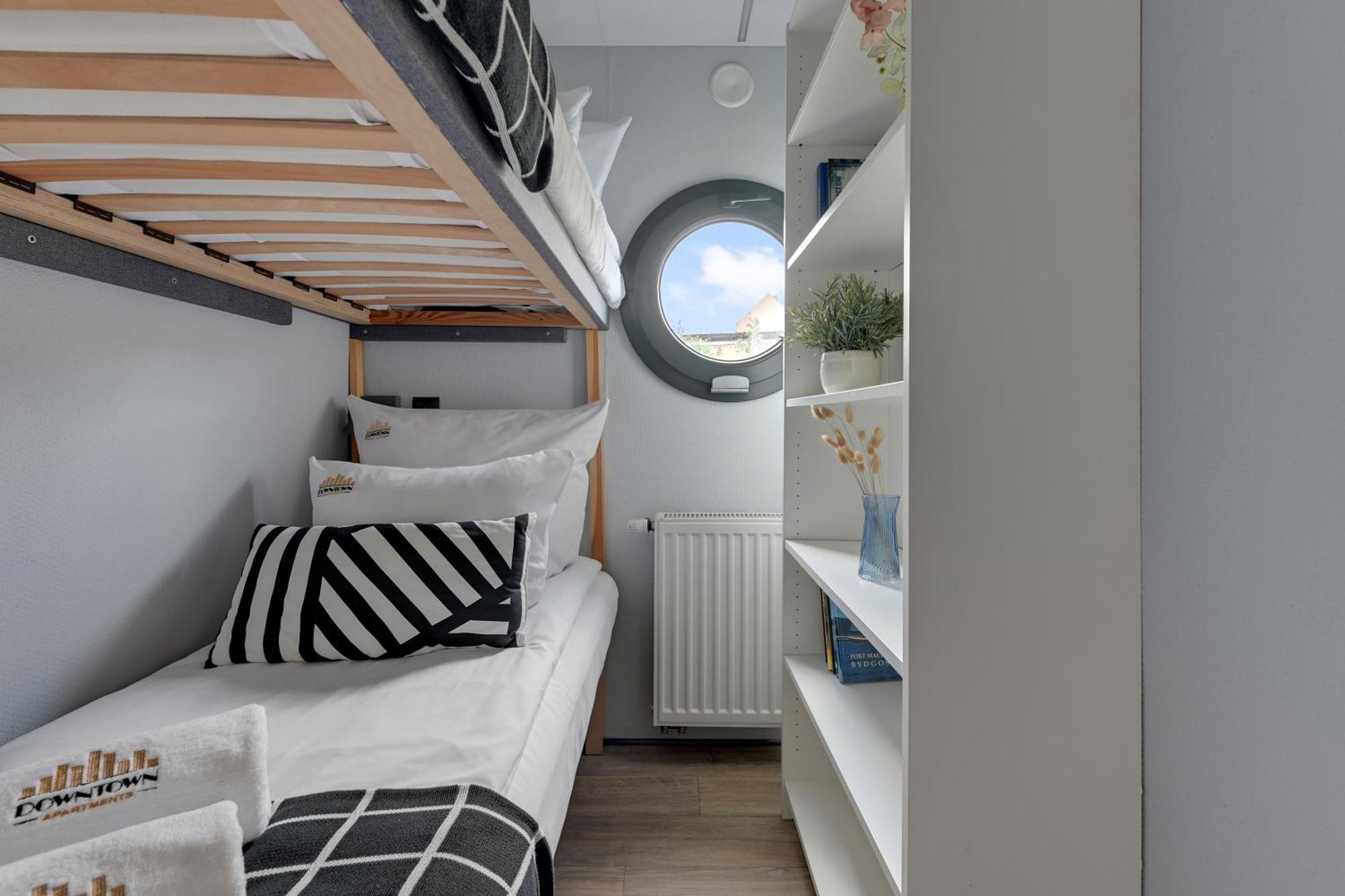 Apartment Na Wodzie - La Mare Motlava Houseboats By Downtown *