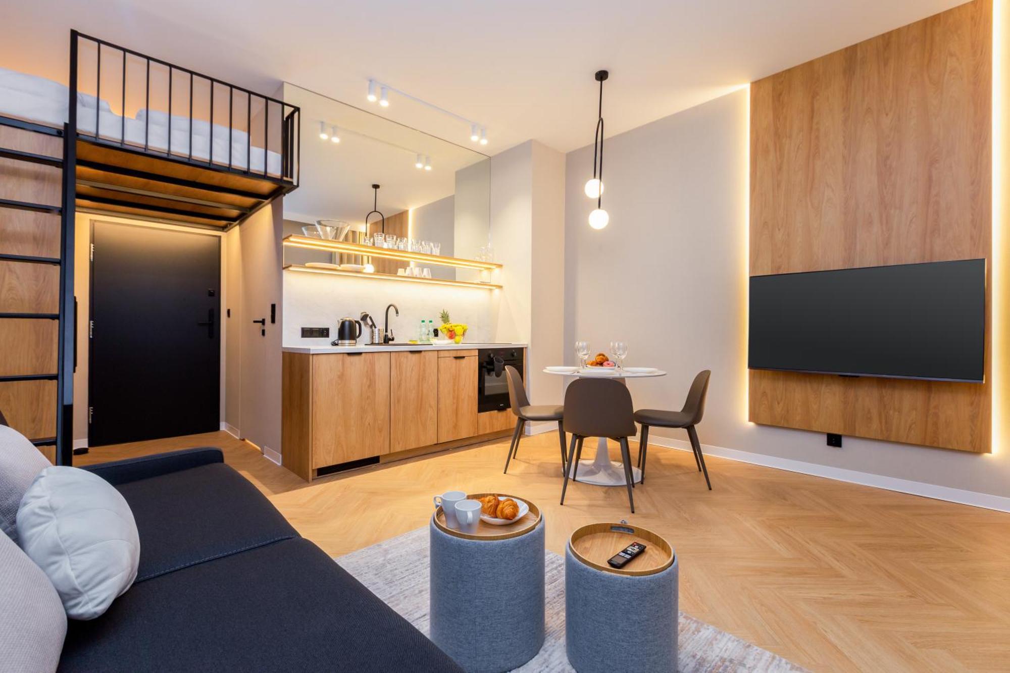 Apartment Coastal Escape By Bookinghost *