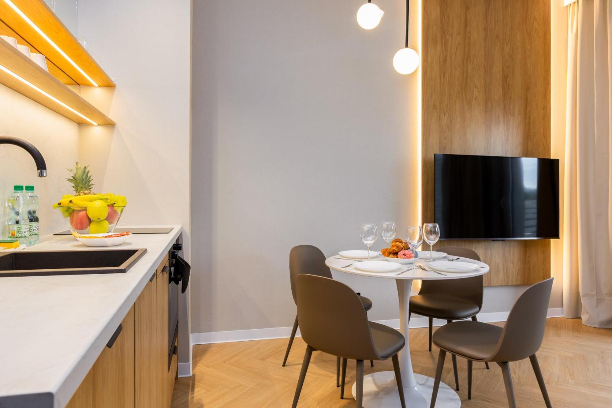 Apartment Coastal Escape By Bookinghost Gdansk