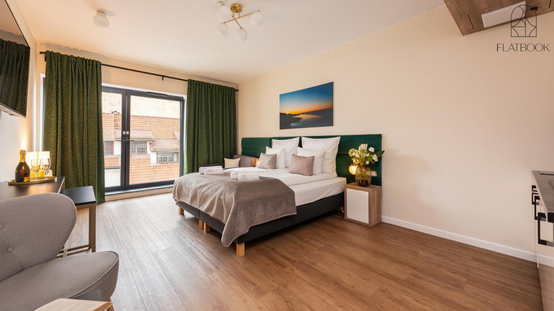 Apartment Flatbook - Center Deo Plaza Ii