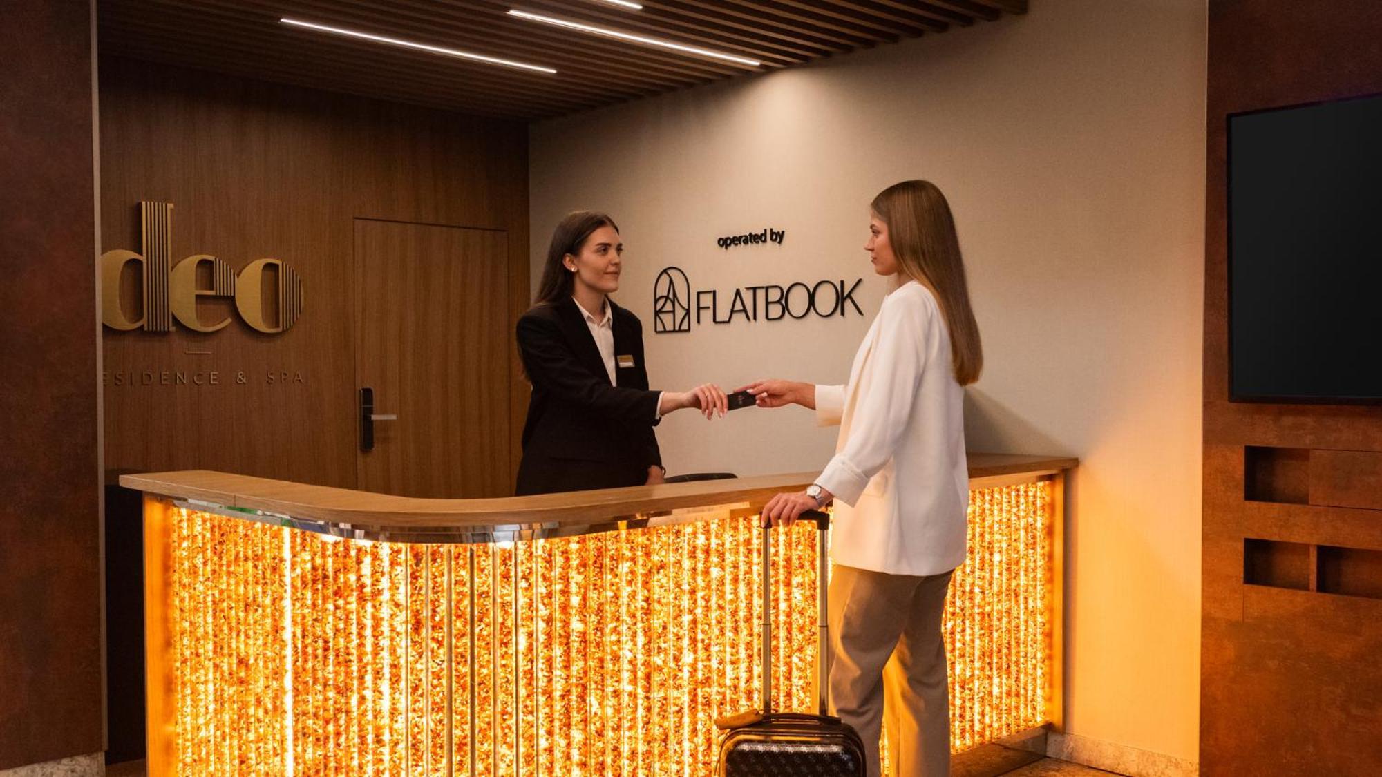 Flatbook - Deo Plaza Riverside Prestige With Parking Included Gdańsk