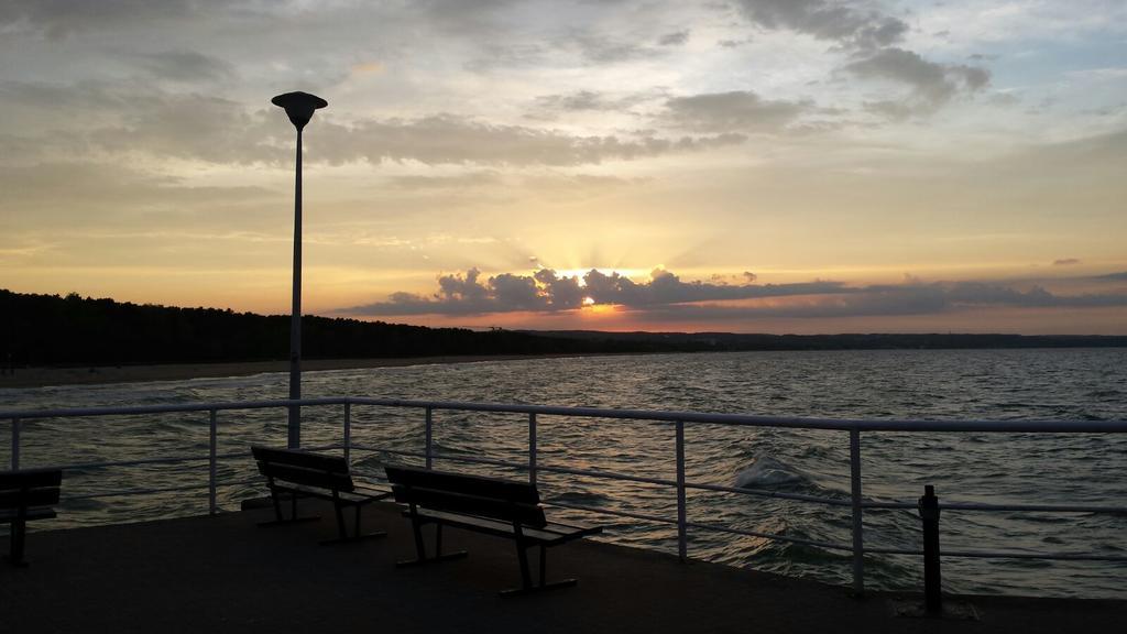 Forest And Sea Nadmorski Dwor Apartament *
