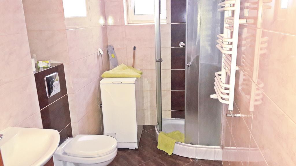 Apartment Z Balkonem I Bezplatnym Parkingiem *