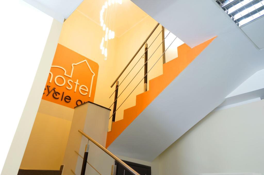 Hostel Cycle On