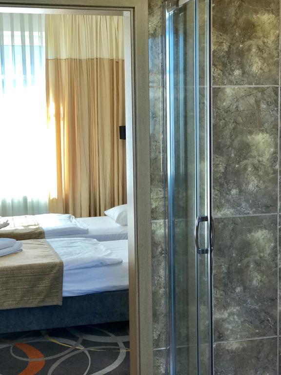 La Petite & Aparthotel 3*