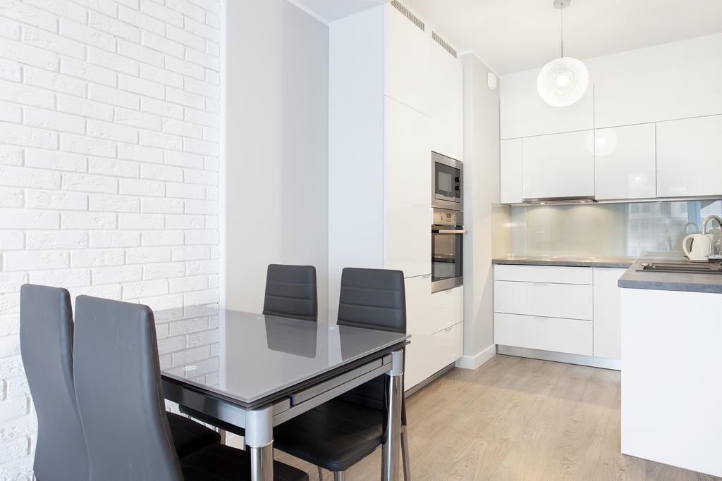 Apartment Bently Platinium - Double Bedroom Seaside