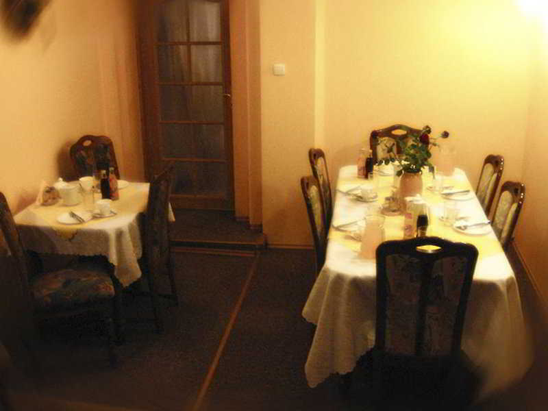 Albatros Happy Bed & Breakfast 2*