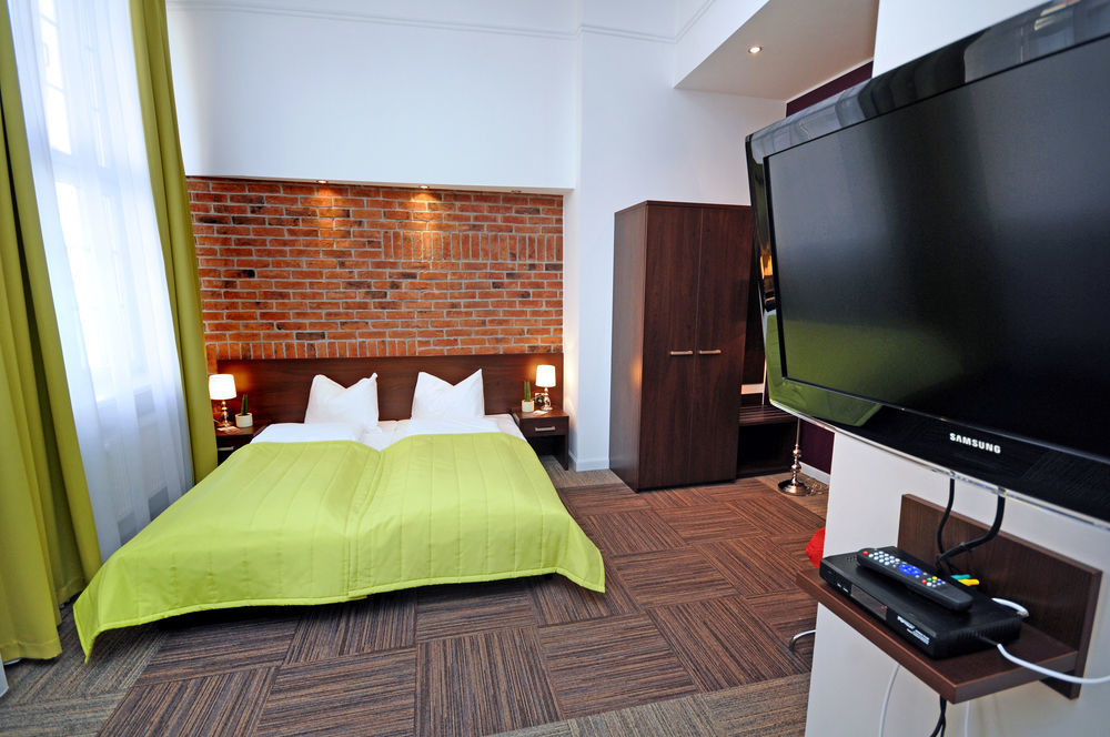 Hotel Artus - Old Town 3*