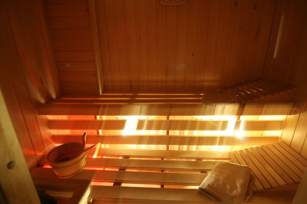 Nowa Zosienka Bed & Breakfast 3*